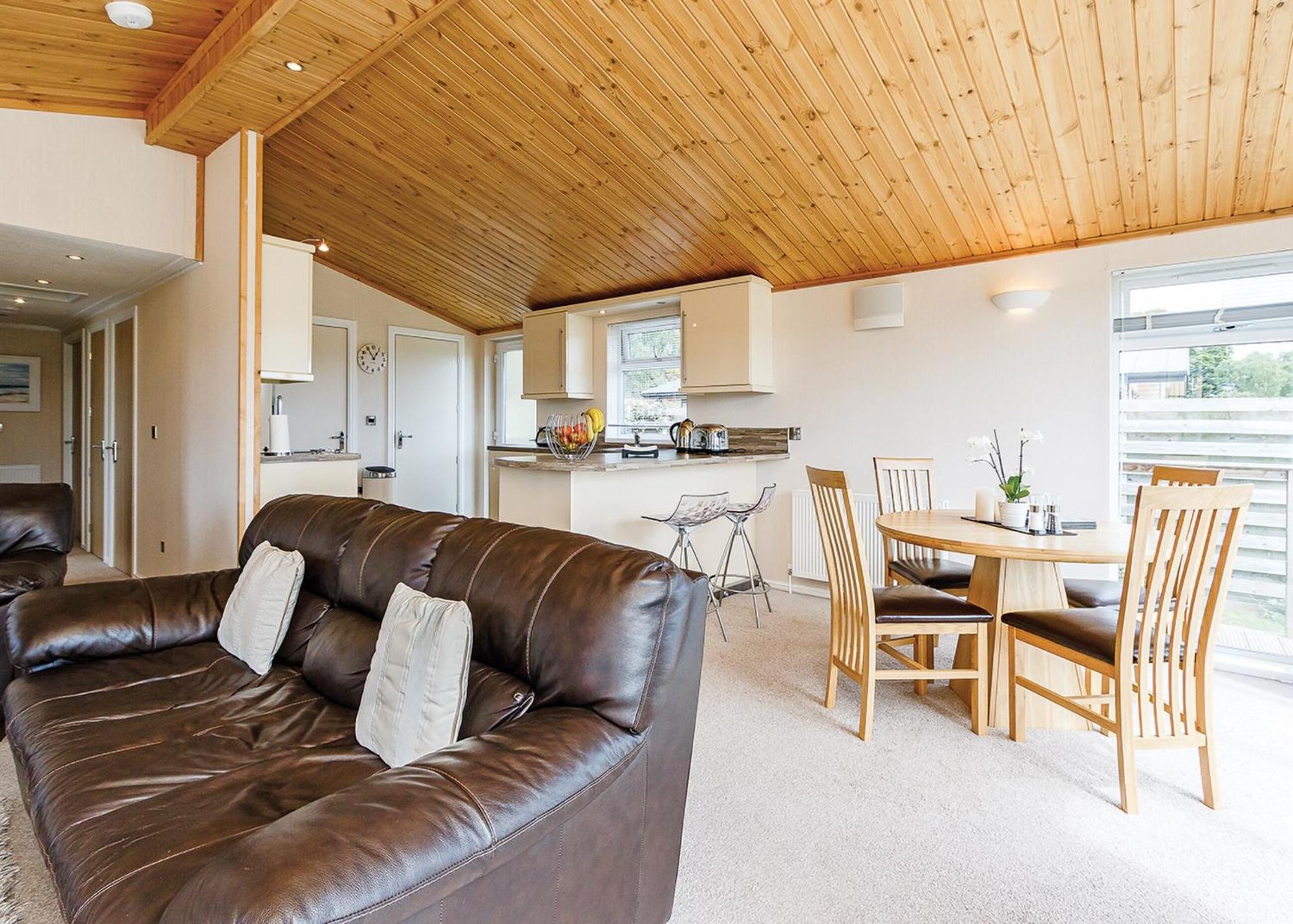 Kessock Highland Lodges North Kessock Room photo